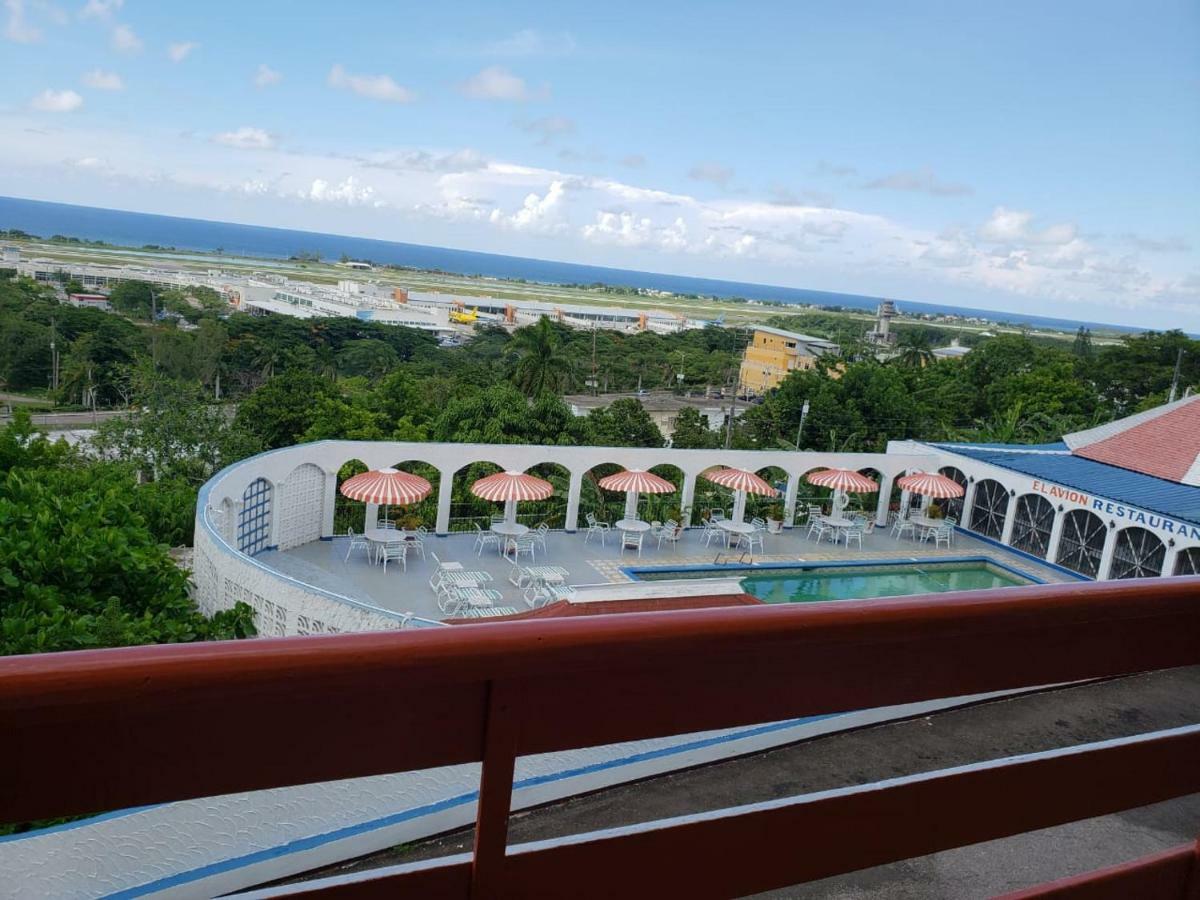 Montego Hotell Montego Bay Exteriör bild